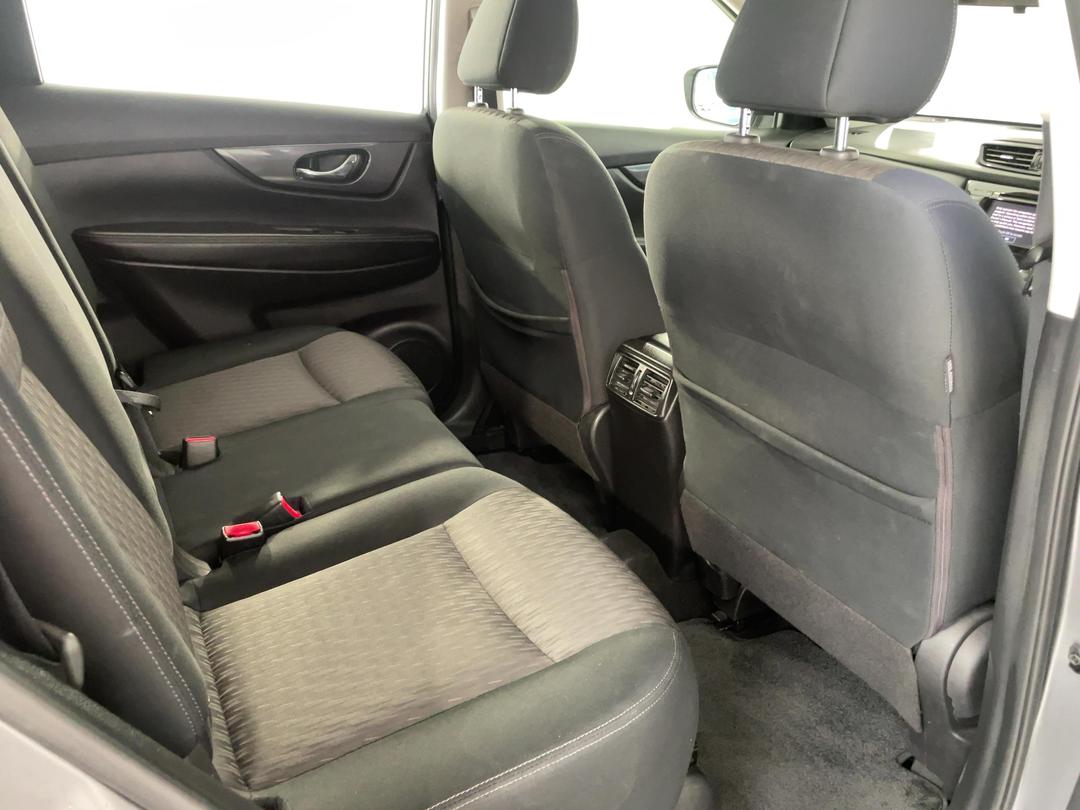 Photo '20' of Nissan X-Trail