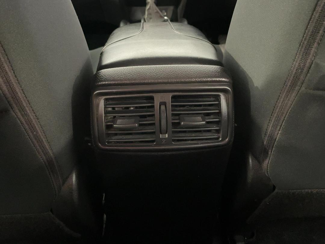 Photo '28' of Nissan X-Trail