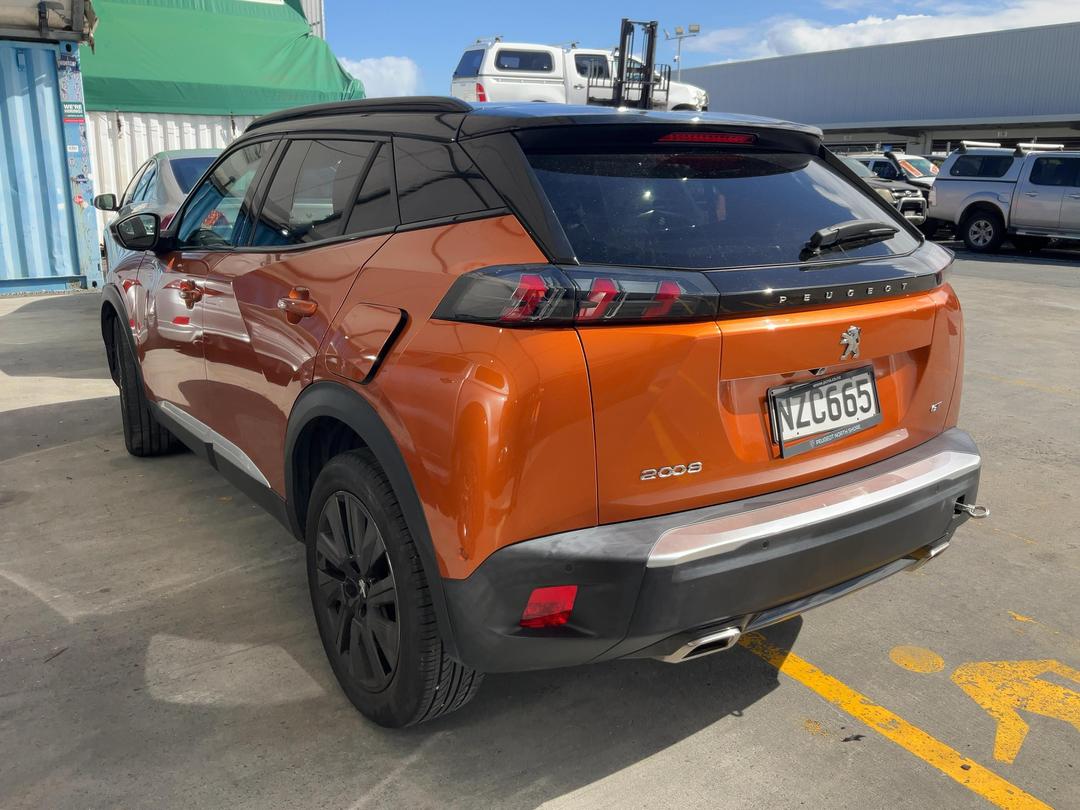 Photo '5' of Peugeot 2008 GT