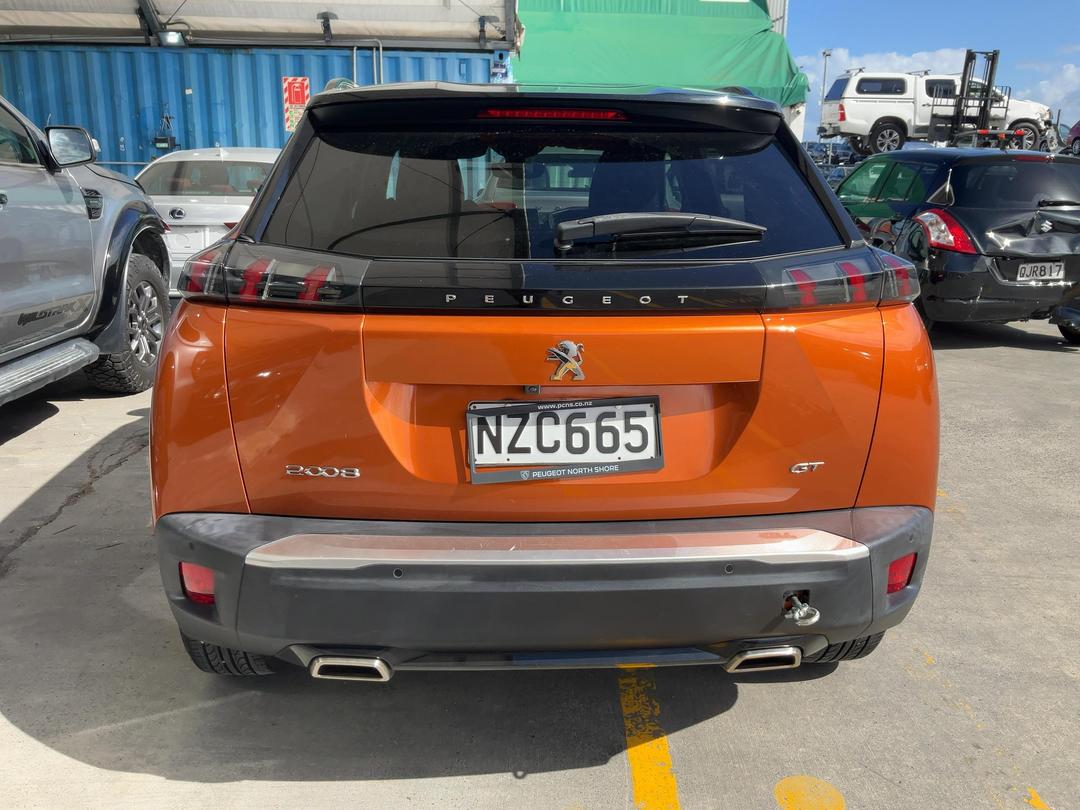 Photo '6' of Peugeot 2008 GT