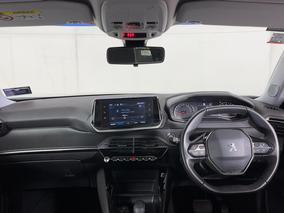 Photo '17' of Peugeot 2008
