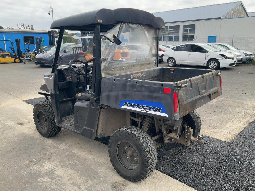 Photo '5' of Polaris Ranger EV
