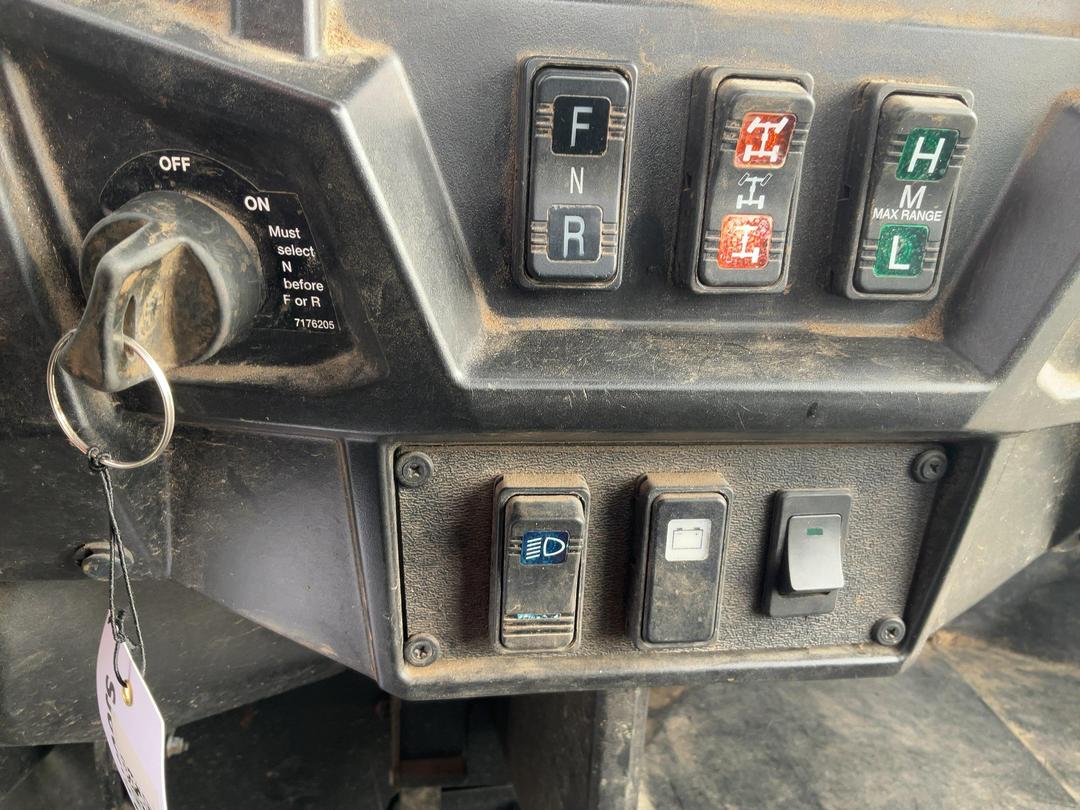 Photo '11' of Polaris Ranger EV