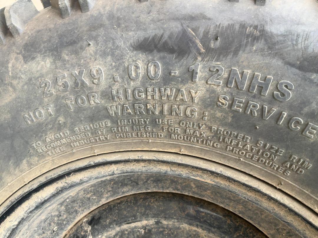 Photo '22' of Polaris Ranger EV