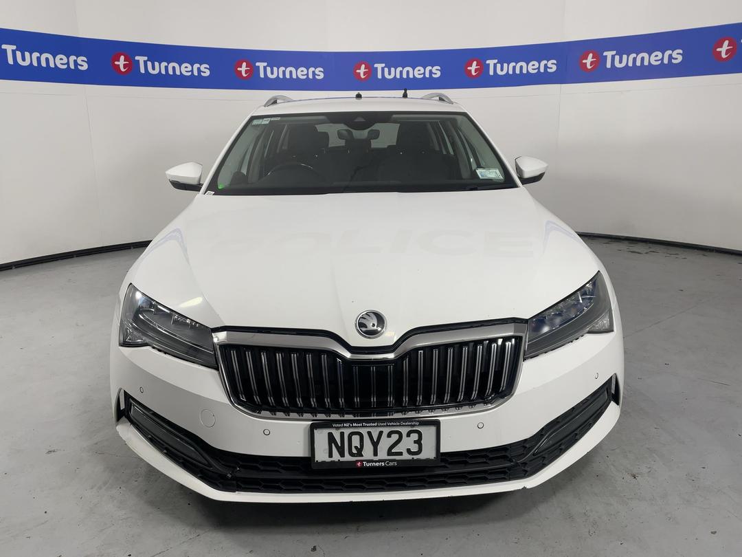 Photo '2' of Skoda Superb WGN Ambition 162KW Photo '2' of Skoda Superb WGN Ambition 162KW