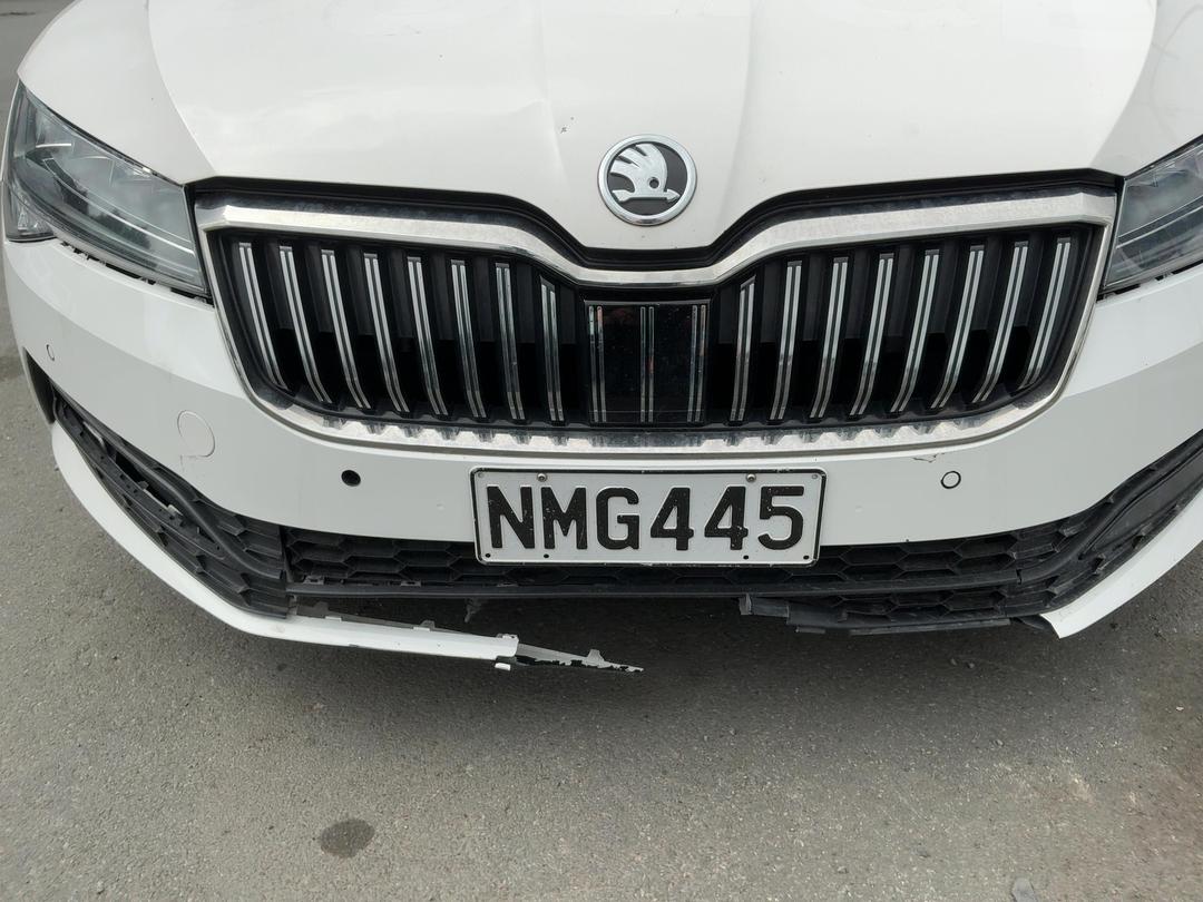 Photo '21' of Skoda Superb WGN Ambition 162KW Photo '21' of Skoda Superb WGN Ambition 162KW