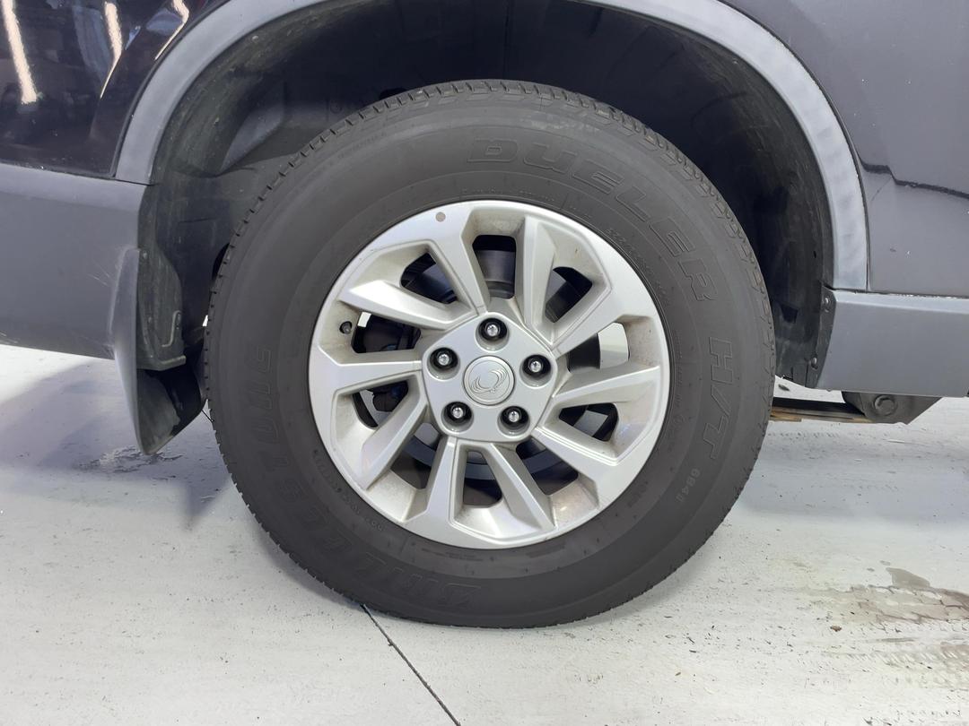 Photo '12' of Ssangyong Rhino