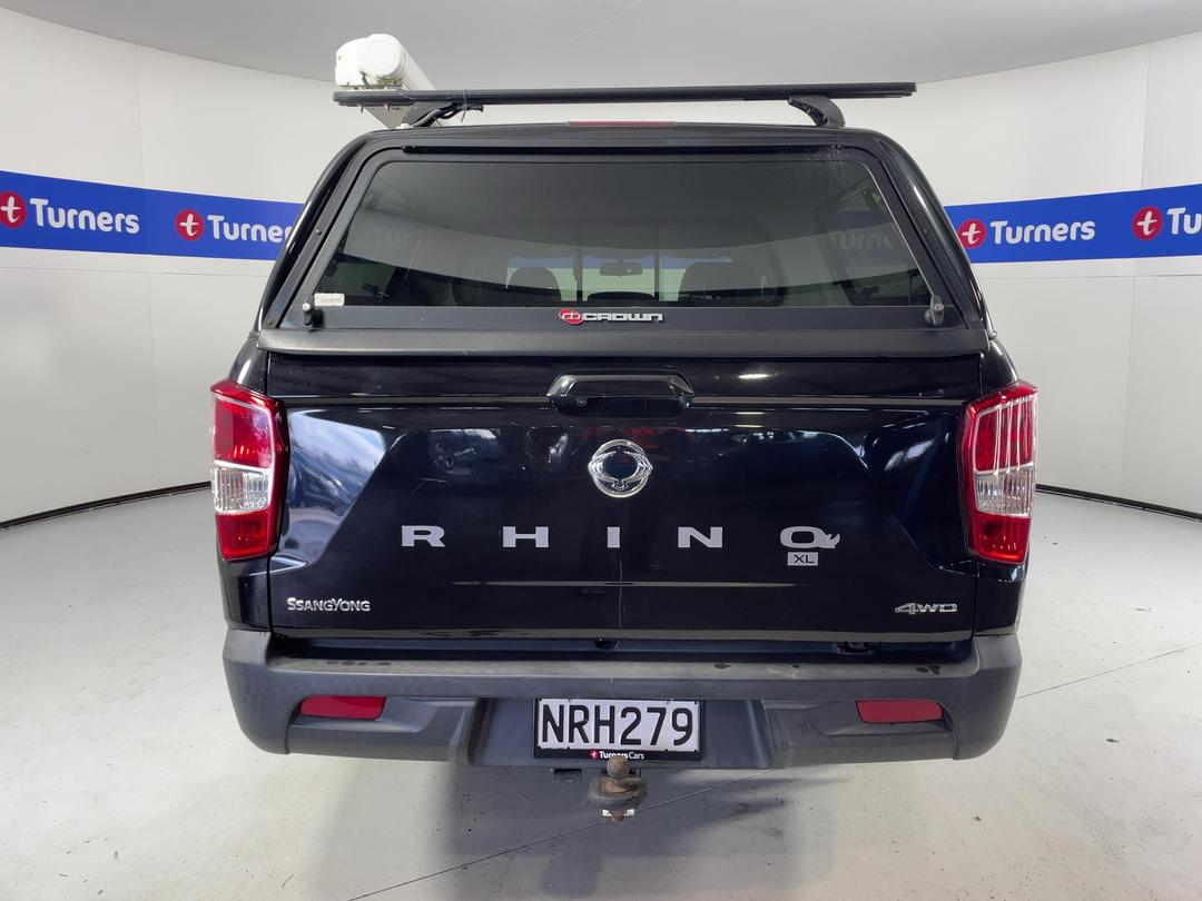 Photo '6' of Ssangyong Rhino