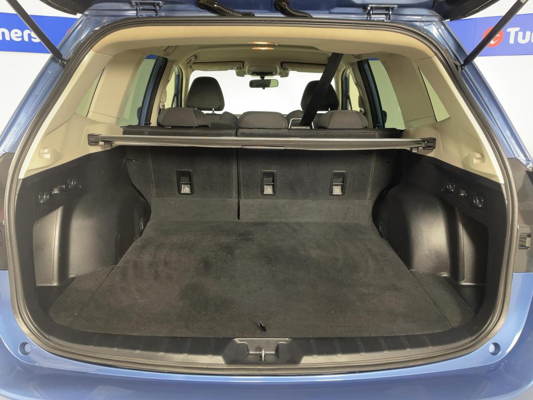 Photo '14' of Subaru Forester