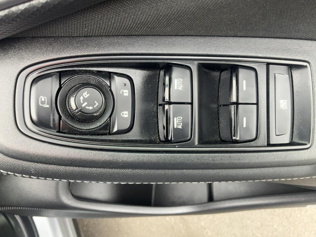 Photo '24' of Subaru Forester