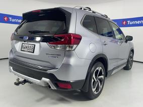Photo '7' of Subaru Forester