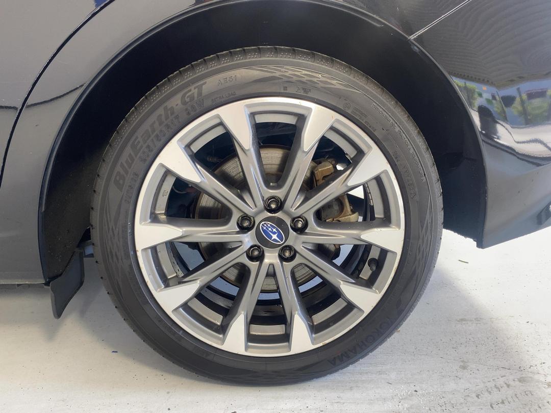 Photo '11' of Subaru Impreza