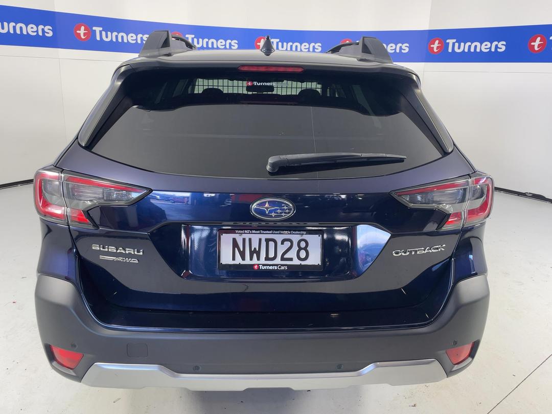 Photo '6' of Subaru Outback