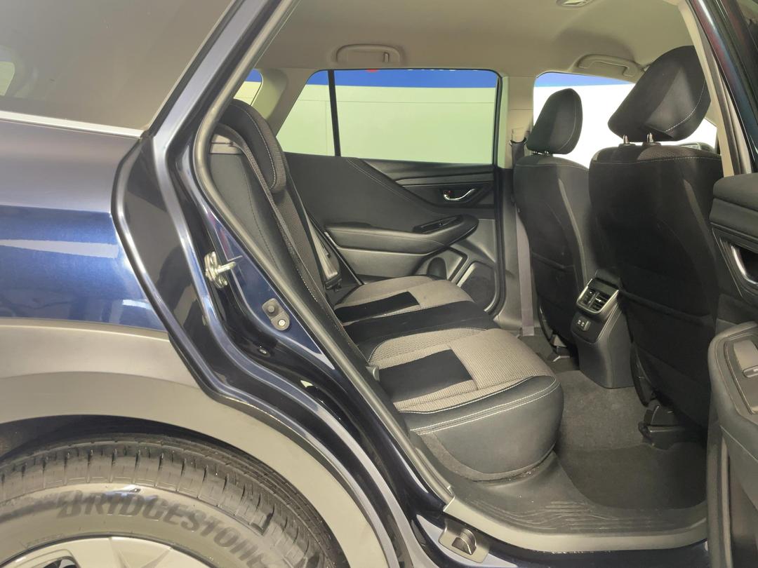 Photo '20' of Subaru Outback