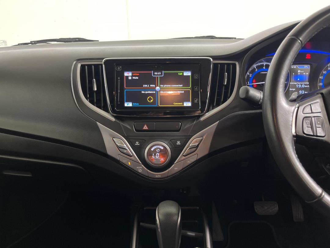 Photo '18' of Suzuki Baleno