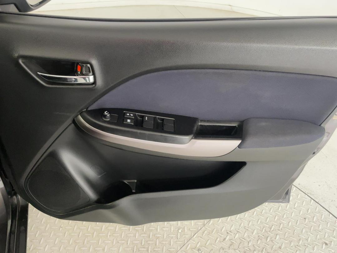Photo '15' of Suzuki Baleno