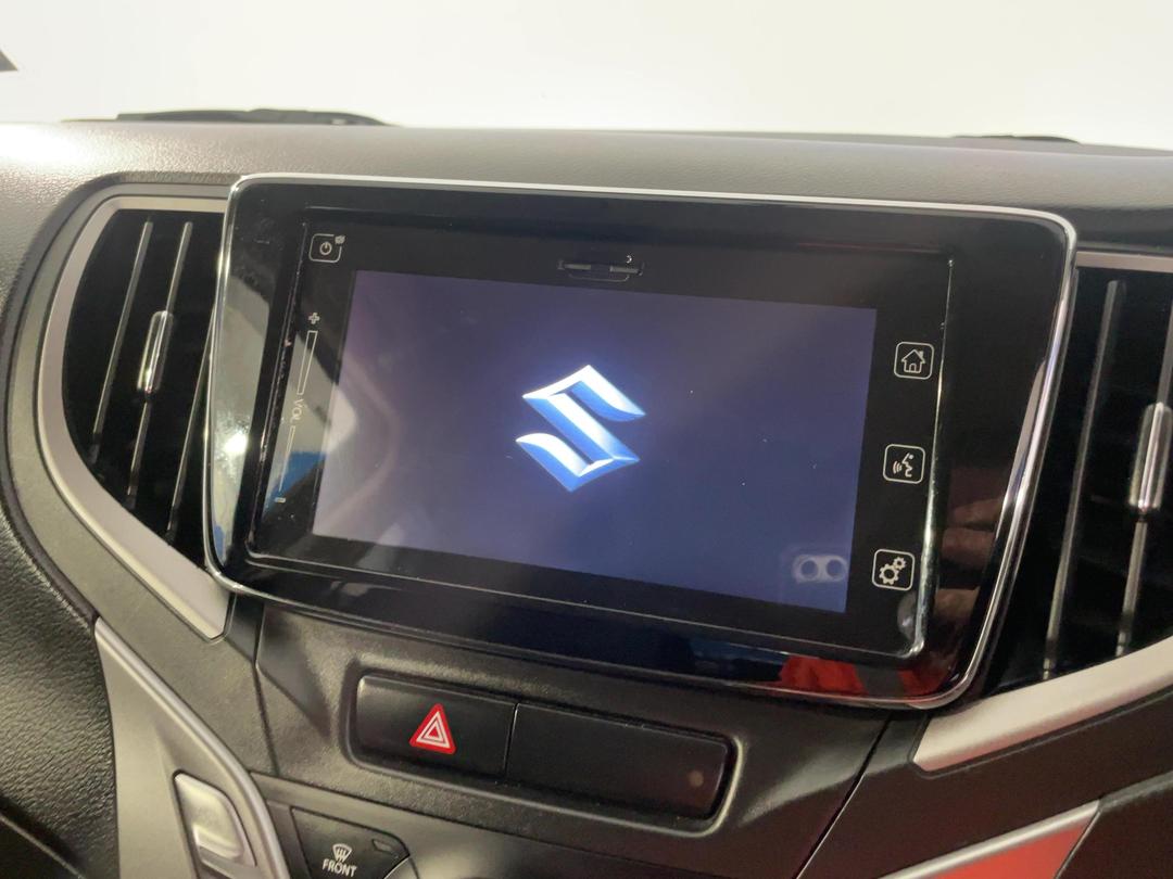 Photo '28' of Suzuki Baleno