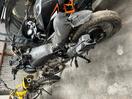 Thumbnail '2' of Suzuki GN125H