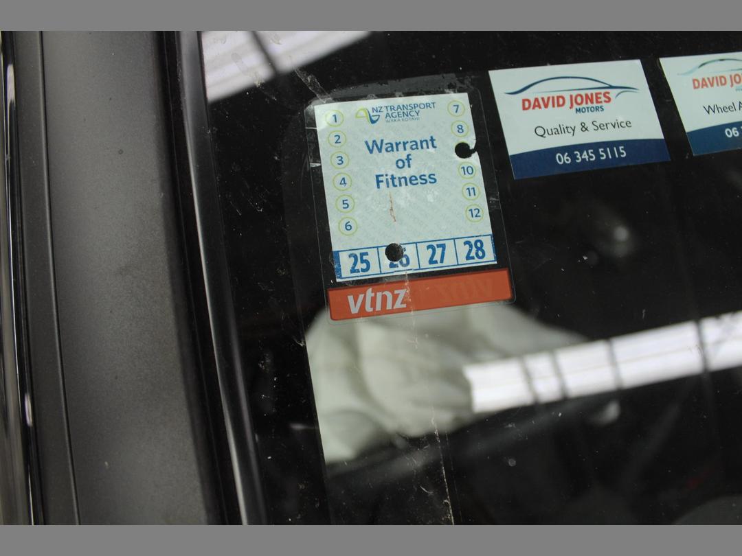 Photo '10' of Suzuki Ignis LTD