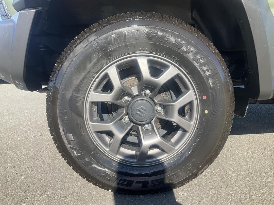 Photo '12' of Suzuki Jimny