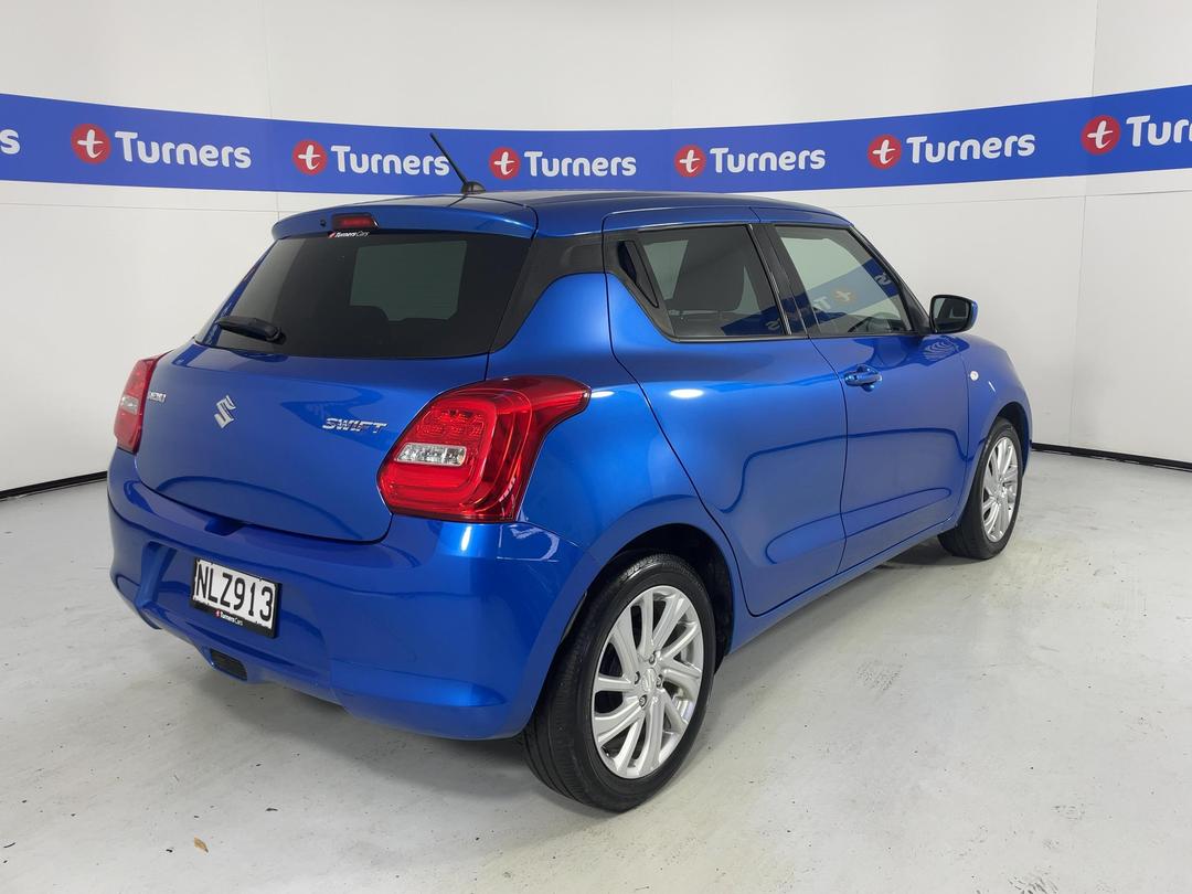 Photo '7' of Suzuki Swift
