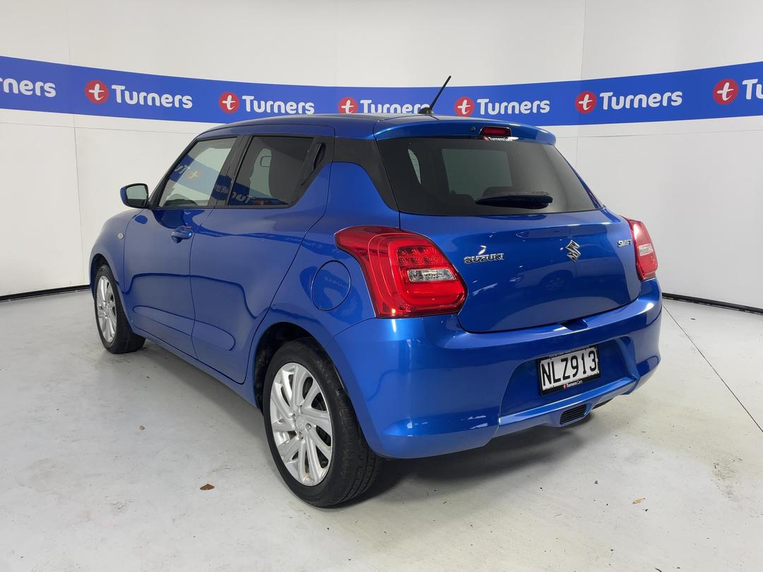 Photo '5' of Suzuki Swift