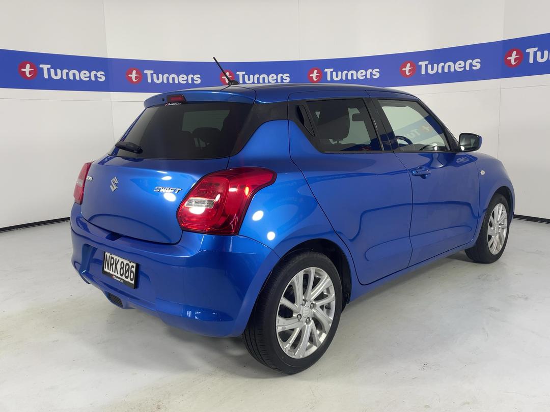 Photo '7' of Suzuki Swift