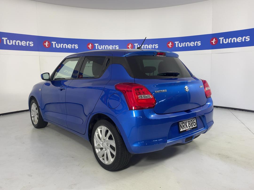 Photo '5' of Suzuki Swift