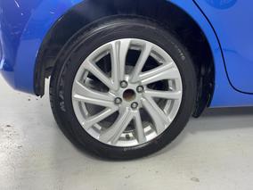 Photo '12' of Suzuki Swift
