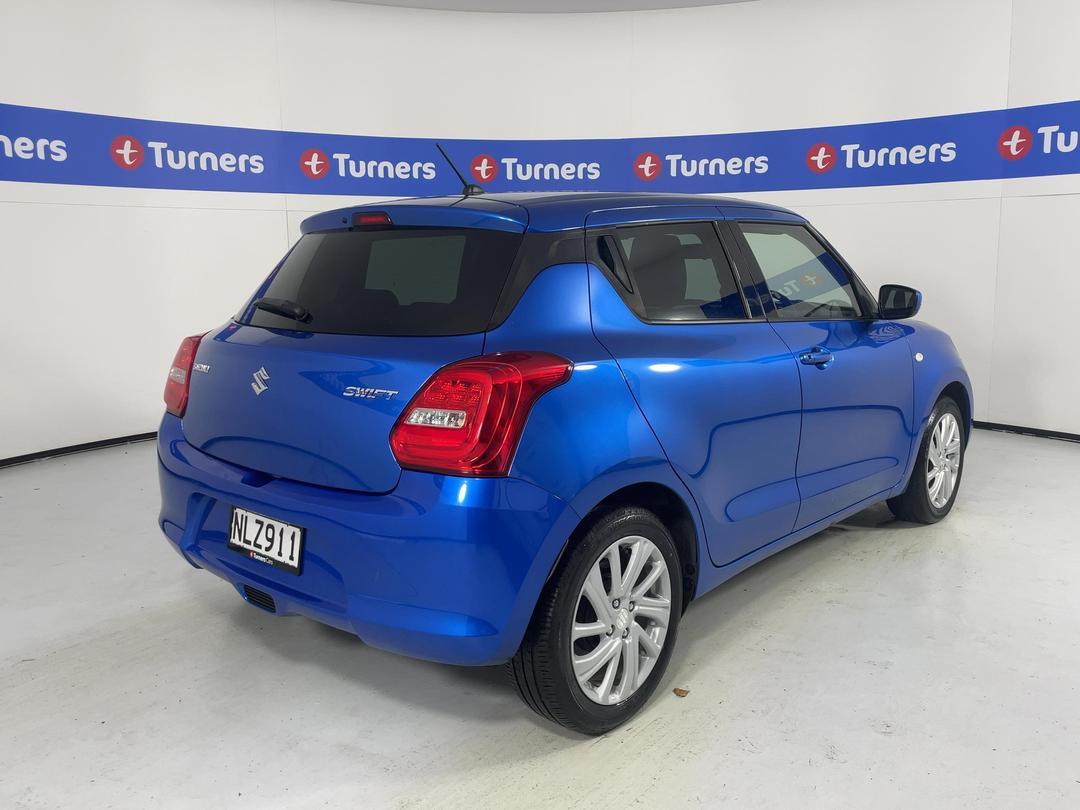 Photo '7' of Suzuki Swift