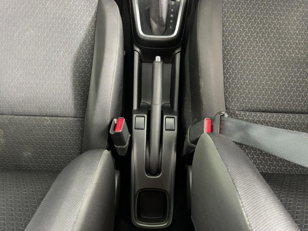 Photo '23' of Suzuki Swift