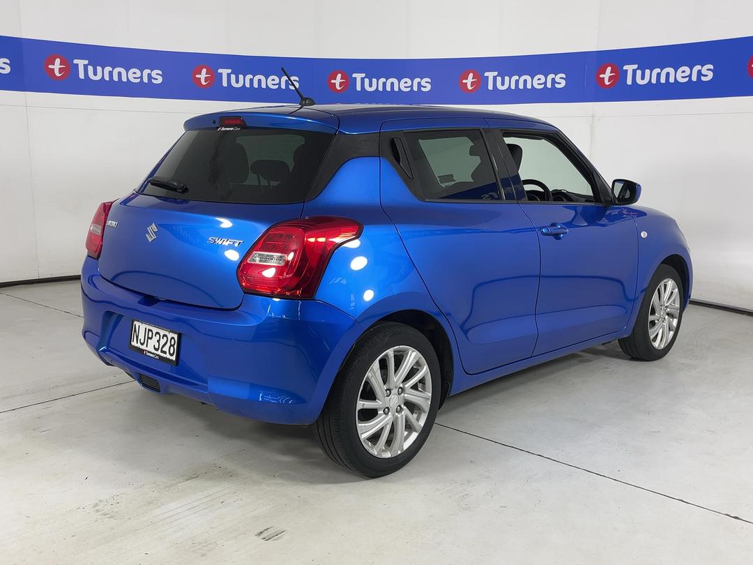 Photo '7' of Suzuki Swift