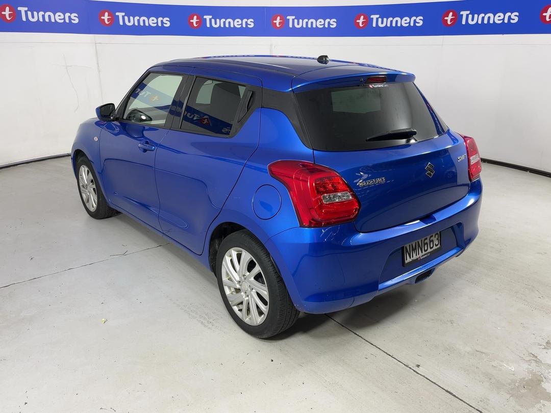 Photo '5' of Suzuki Swift