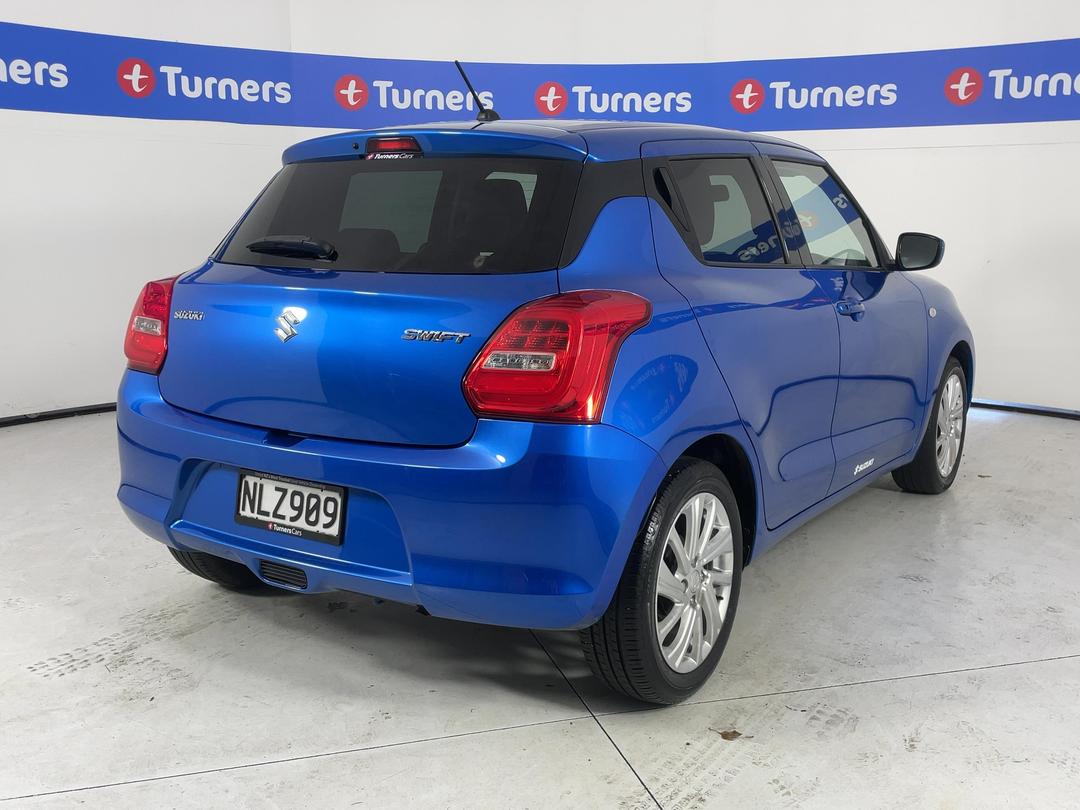 Photo '7' of Suzuki Swift