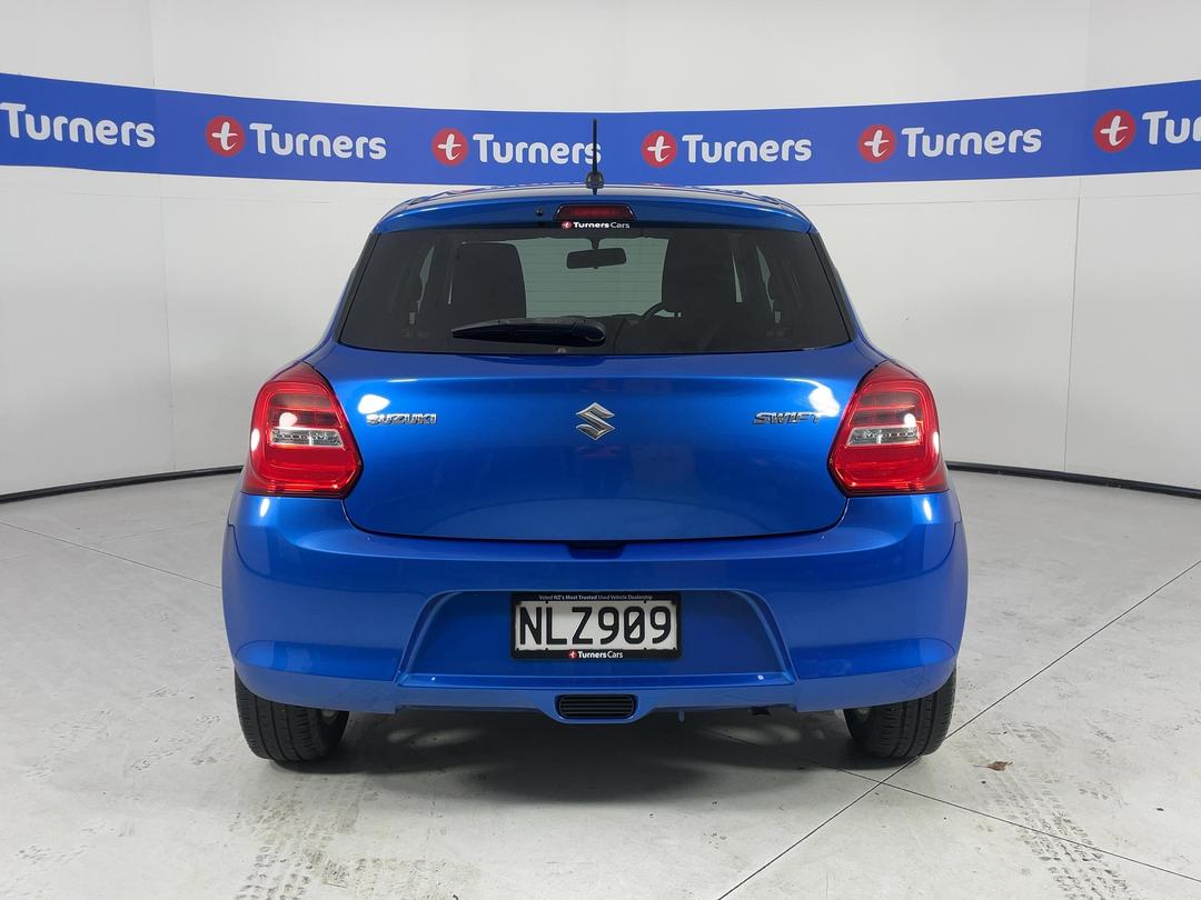 Photo '6' of Suzuki Swift