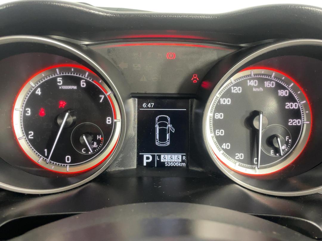Photo '21' of Suzuki Swift