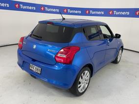 Photo '7' of Suzuki Swift