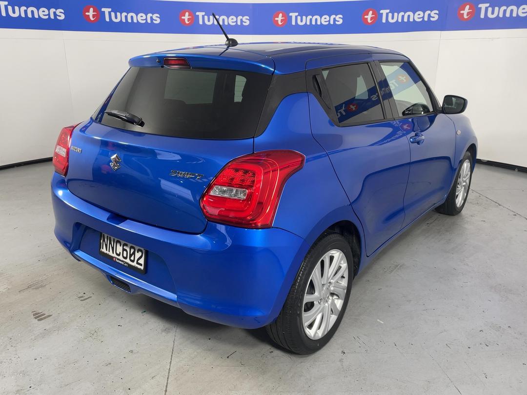 Photo '7' of Suzuki Swift