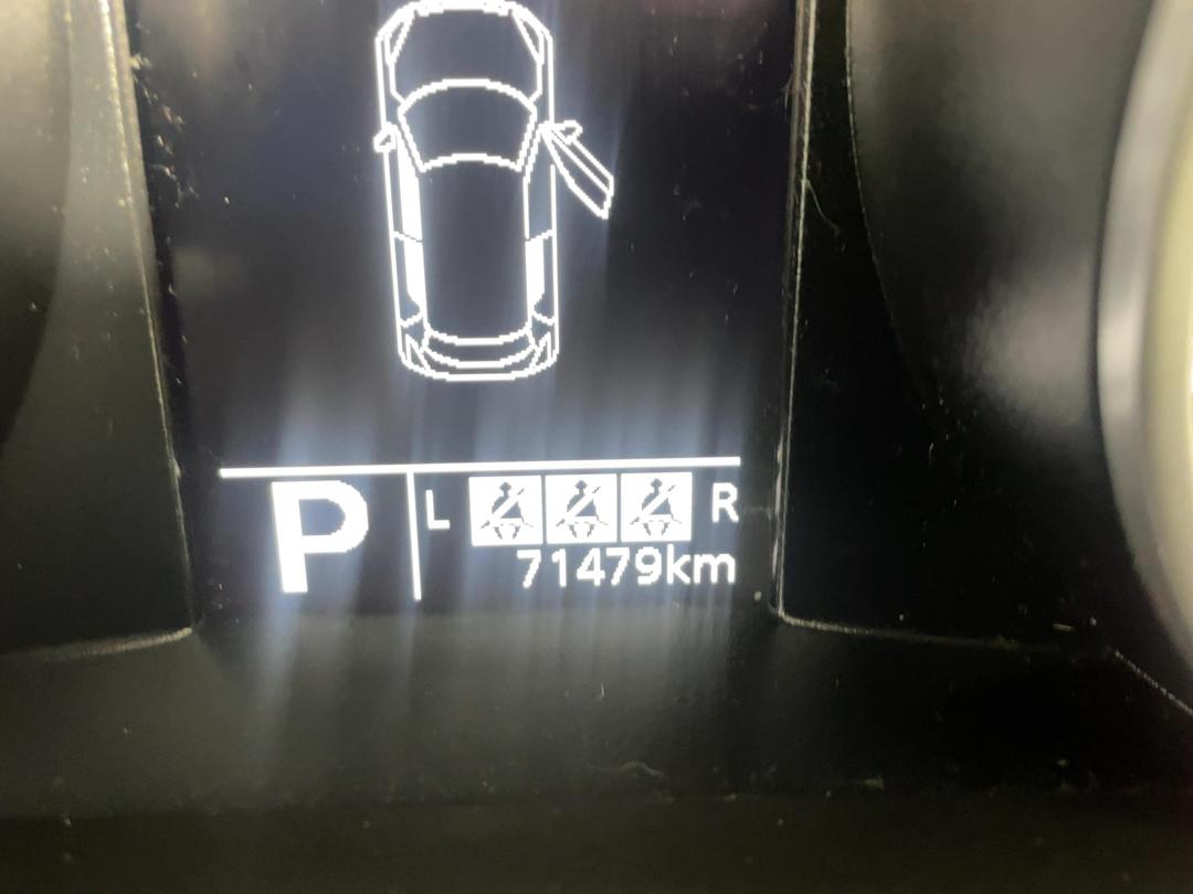 Photo '21' of Suzuki Swift