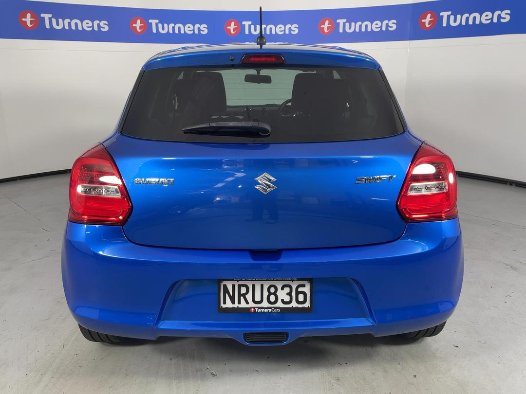 Photo '6' of Suzuki Swift