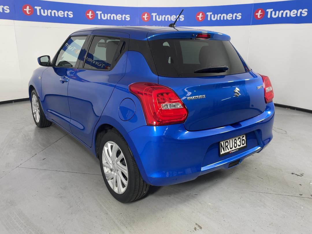 Photo '5' of Suzuki Swift