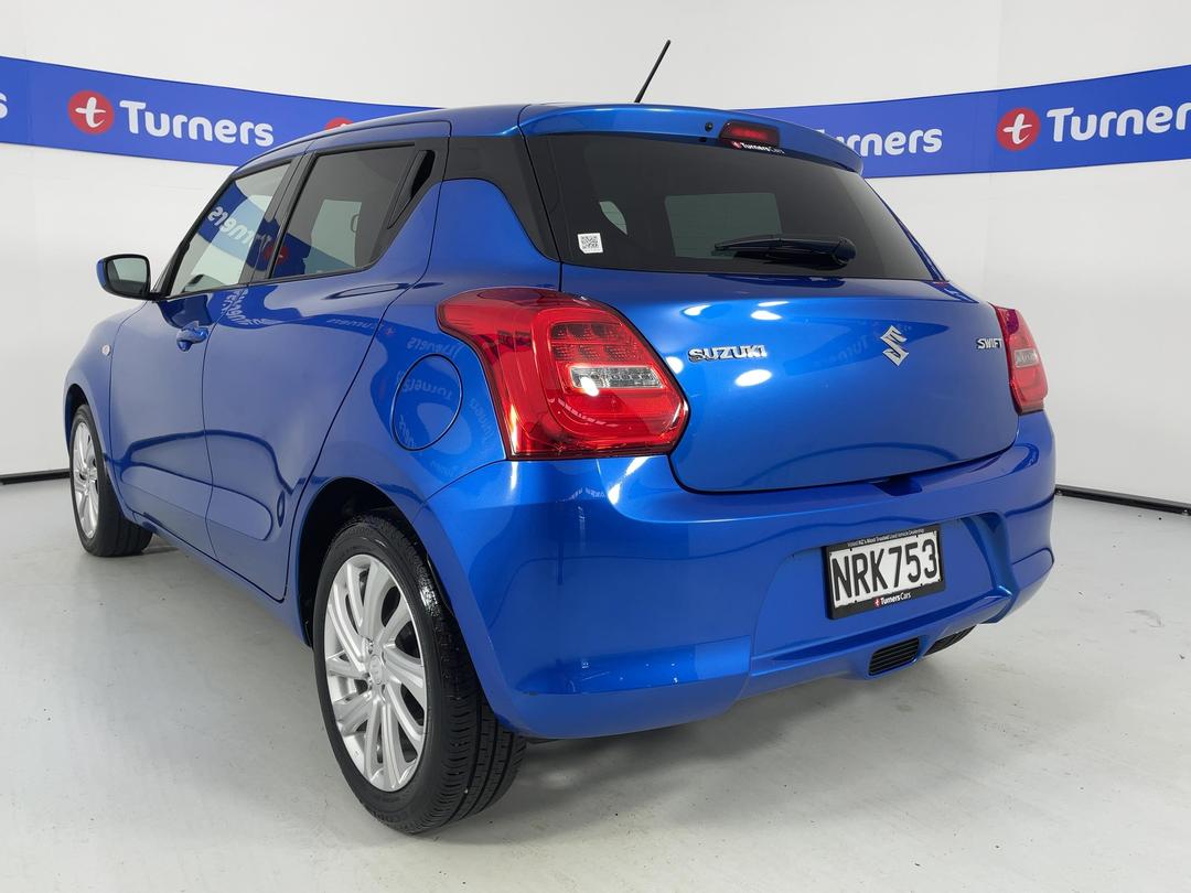 Photo '5' of Suzuki Swift