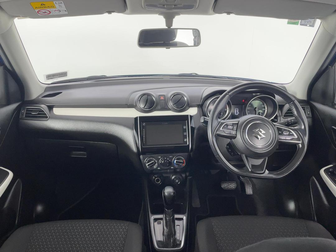Photo '17' of Suzuki Swift
