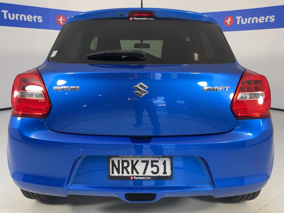 Photo '6' of Suzuki Swift