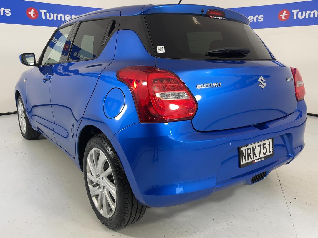 Photo '5' of Suzuki Swift