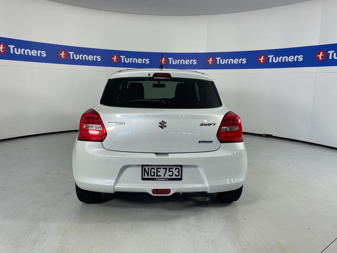 Photo '6' of Suzuki Swift