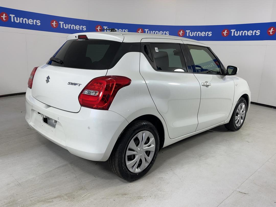 Photo '7' of Suzuki Swift