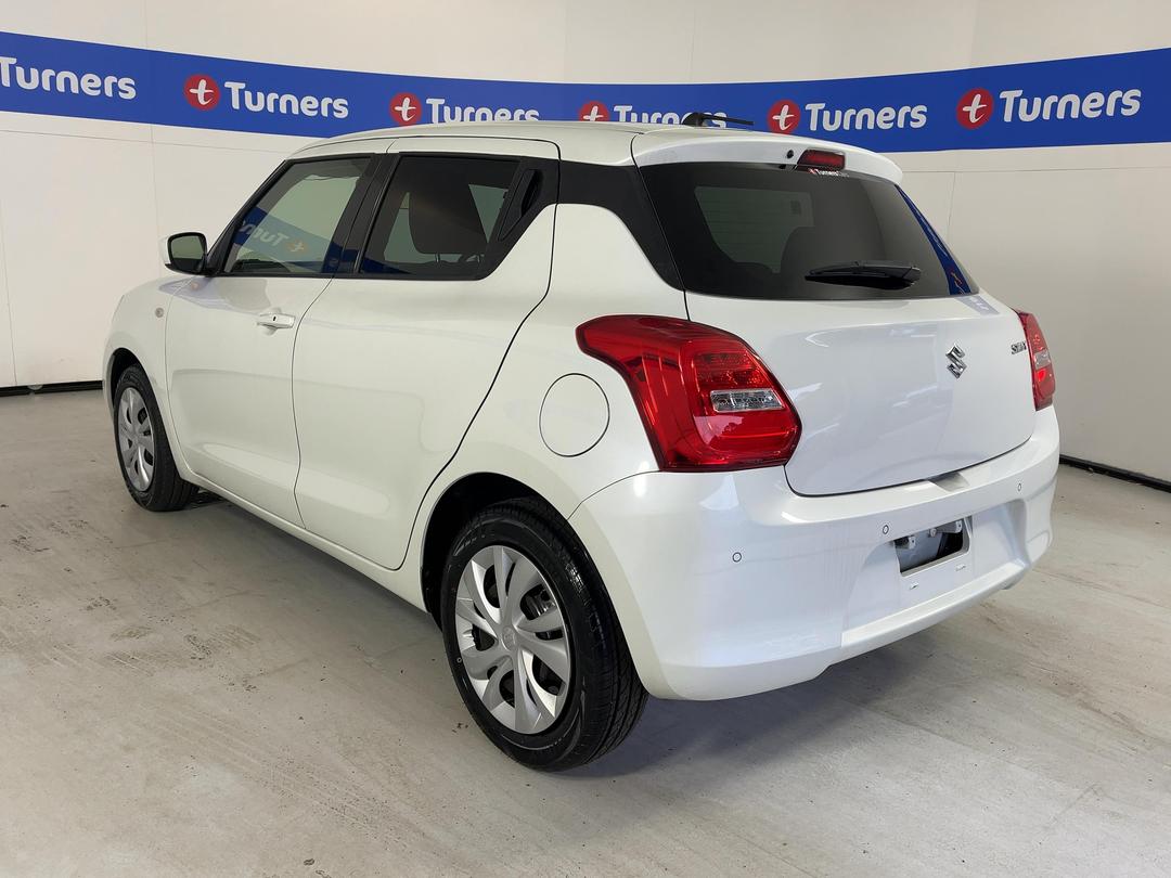 Photo '5' of Suzuki Swift