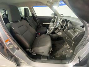 Photo '16' of Suzuki Swift