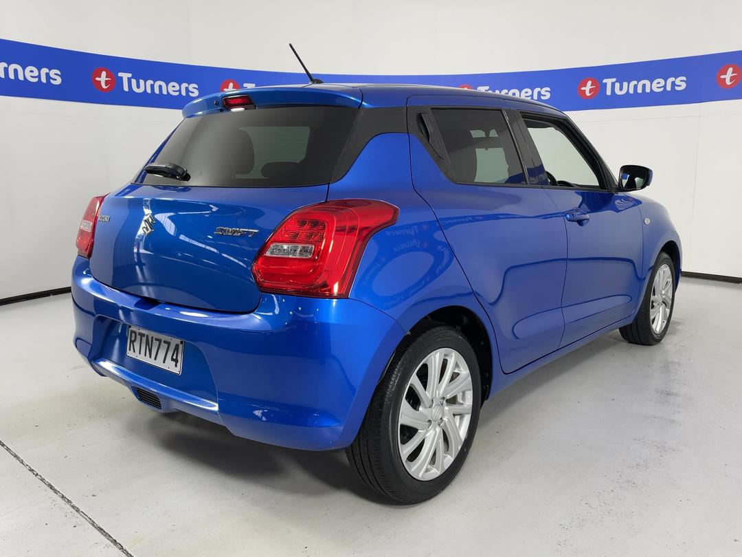 Photo '7' of Suzuki Swift